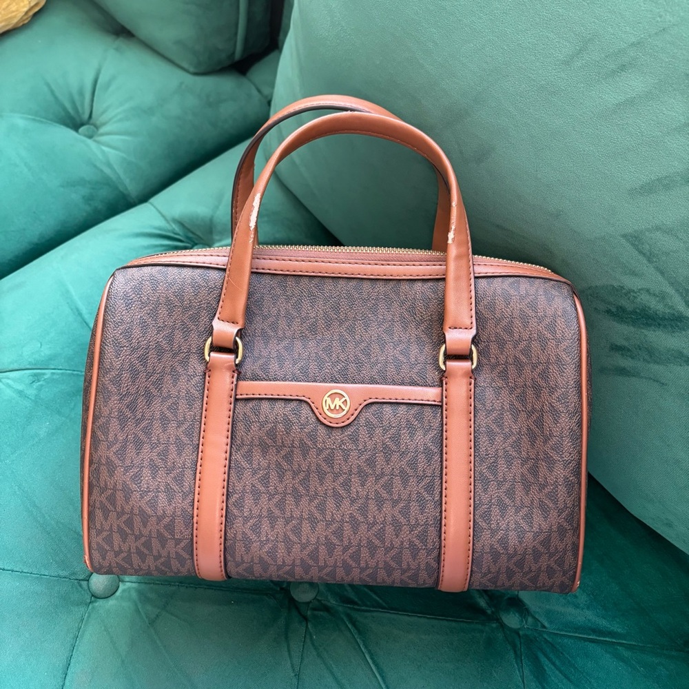 Michael Kors Jet Set Duffel Bag